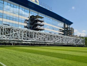 Innovative Rasenpflege für die EURO 2024 in der VELTINS-Arena