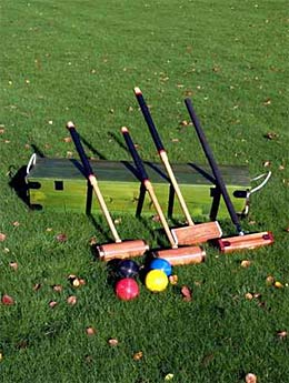 Der Krocket-Parcours nach internationalem Standard (26,5 x 32 Meter)