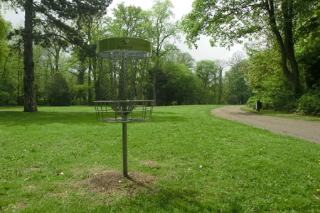 Disc-Golf – ein Sport in und mit der Natur
