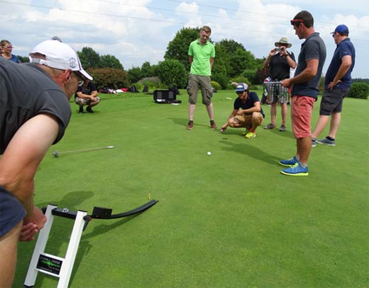 Greenstester im Einsatz bei der Greenkeeper-Praxiswoche